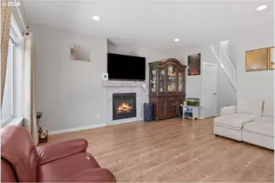 518 Red Cedar Ln, Salem, OR 97301 - Photo 9