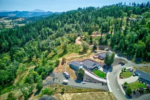 895 Valley Vista St, Sutherlin, OR 97479 - Photo 45