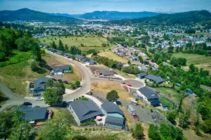 895 Valley Vista St, Sutherlin, OR 97479 - Photo 43