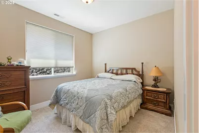 895 Valley Vista St, Sutherlin, OR 97479 - Photo 25