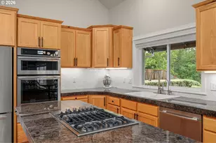 16368 NW Graf St, Portland, OR 97229 - Photo 13