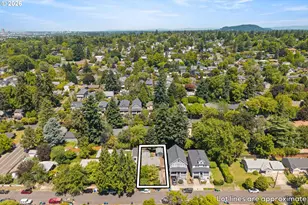 4015 SE Lexington St, Portland, OR 97202 - Photo 27