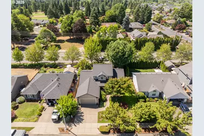 1462 NW Chardonnay Dr, McMinnville, OR 97128 - Photo 7