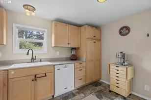 507 N 19th Ave, Cornelius, OR 97113 - Photo 7