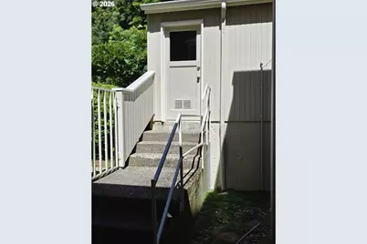 2562 Brittania Pl, Eugene, OR 97405 - Photo 25