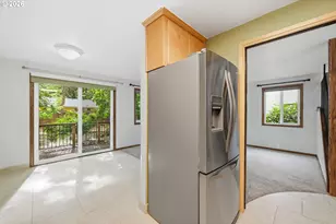 2562 Brittania Pl, Eugene, OR 97405 - Photo 5