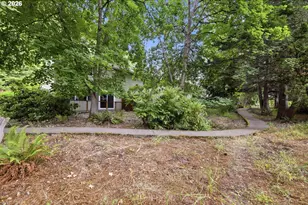 2562 Brittania Pl, Eugene, OR 97405 - Photo 29