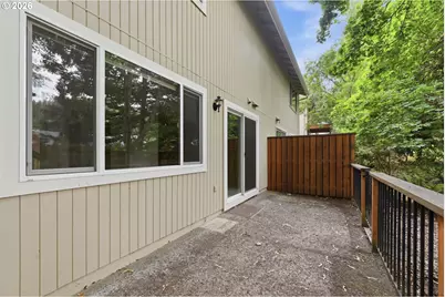 2562 Brittania Pl, Eugene, OR 97405 - Photo 25