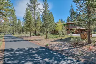 57665 Aspen Ln, Sunriver, OR 97707 - Photo 3