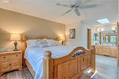 57665 Aspen Ln, Sunriver, OR 97707 - Photo 15