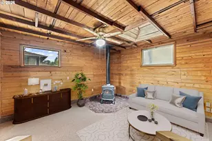 11333 NE Morris St, Portland, OR 97220 - Photo 15