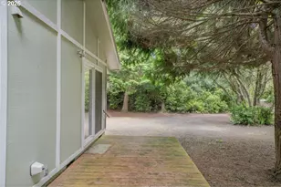 88046 Leeward Dr, Florence, OR 97439 - Photo 29