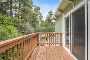 88046 Leeward Dr, Florence, OR 97439 - Photo 15