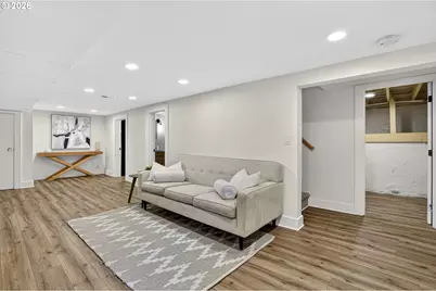 3923 NE 76th Ave, Portland, OR 97213 - Photo 33