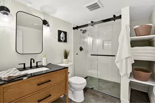 3923 NE 76th Ave, Portland, OR 97213 - Photo 35