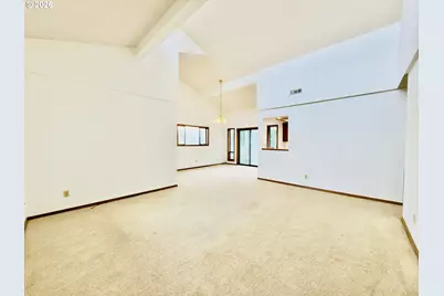 825 Brookhaven Dr #B, Brookings, OR 97415 - Photo 3