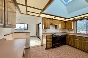 825 Brookhaven Dr, Brookings, OR 97415 - Photo 9