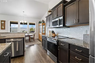 2549 E 18th St, The Dalles, OR 97058 - Photo 21