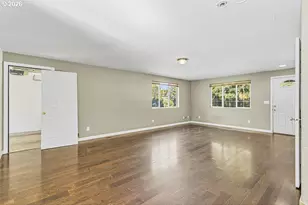 15310 SE Stark St, Portland, OR 97233 - Photo 7