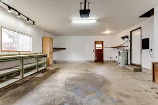 87810 Norman Ave, Veneta, OR 97487 - Photo 29