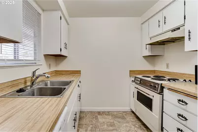 87810 Norman Ave, Veneta, OR 97487 - Photo 11