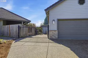 1718 Victorian Way, Eugene, OR 97401 - Photo 39