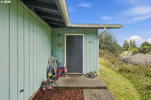 423 7th Ave, Coos Bay, OR 97420 - Photo 19