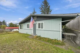 423 7th Ave, Coos Bay, OR 97420 - Photo 33