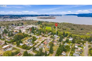 423 7th Ave, Coos Bay, OR 97420 - Photo 3