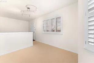 13145 SW Worchester Pl, Tigard, OR 97223 - Photo 33