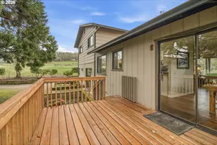 270 Glenwood Ct, Roseburg, OR 97471 - Photo 3