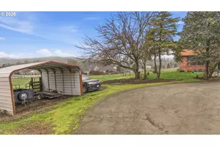 270 Glenwood Ct, Roseburg, OR 97471 - Photo 9