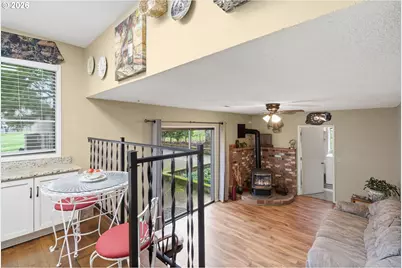 270 Glenwood Ct, Roseburg, OR 97471 - Photo 33