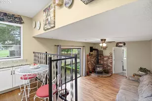 270 Glenwood Ct, Roseburg, OR 97471 - Photo 33