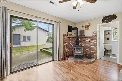 270 Glenwood Ct, Roseburg, OR 97471 - Photo 35