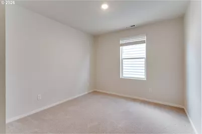 2932 V St, Springfield, OR 97477 - Photo 35