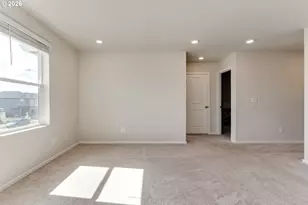 2932 V St, Springfield, OR 97477 - Photo 23