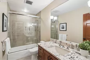 4830 SW Dosch Park Ln, Portland, OR 97239 - Photo 41
