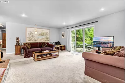 1114 NE 137th Ave, Portland, OR 97230 - Photo 17