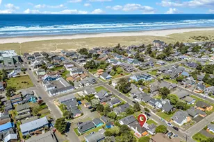 337 6th Ave, Seaside, OR 97138 - Photo 29
