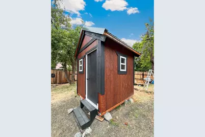 209 Washington St, Canyon City, OR 97820 - Photo 13