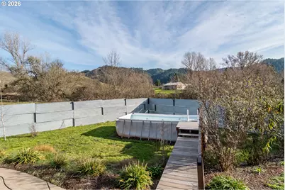 191 SE Callaham Ct, Myrtle Creek, OR 97457 - Photo 37