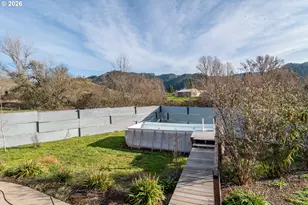 191 SE Callaham Ct, Myrtle Creek, OR 97457 - Photo 37