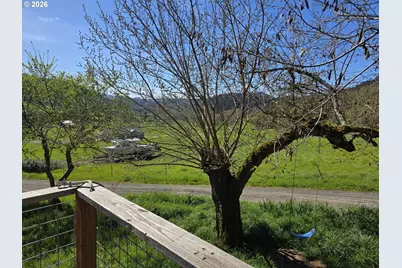 4341 Happy Valley Rd, Roseburg, OR 97471 - Photo 7