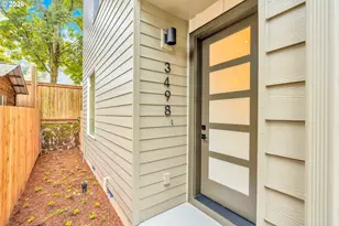 3948 SE Ivon St, Portland, OR 97202 - Photo 5