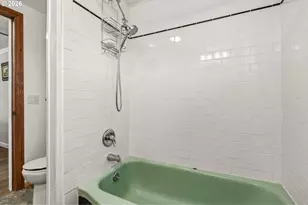 2956 Willakenzie Rd, Eugene, OR 97401 - Photo 13