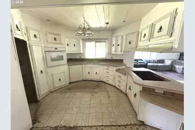 21095 SW Old Pacific Hwy, Sherwood, OR 97140 - Photo 15