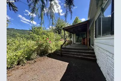 21095 SW Old Pacific Hwy, Sherwood, OR 97140 - Photo 3