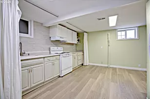 4831 N Vanderbilt St, Portland, OR 97203 - Photo 29