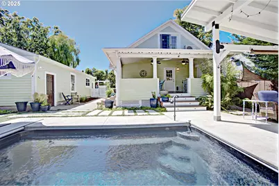 4831 N Vanderbilt St, Portland, OR 97203 - Photo 37